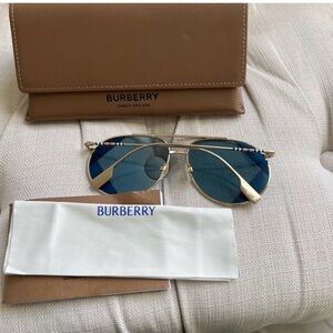 Burberry Brown Leather Case